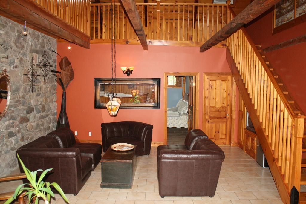 ホテル Manoir Ramezay Marieville 部屋 写真