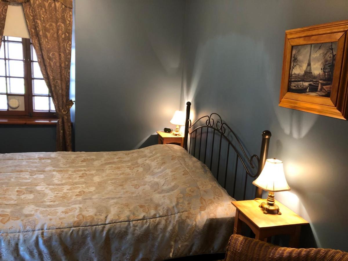 ホテル Manoir Ramezay Marieville エクステリア 写真