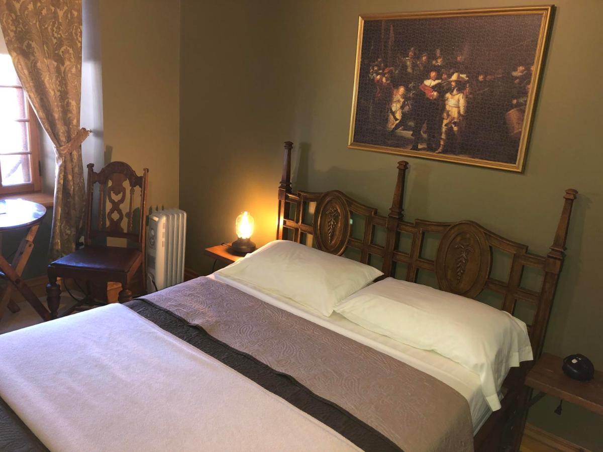 ホテル Manoir Ramezay Marieville エクステリア 写真